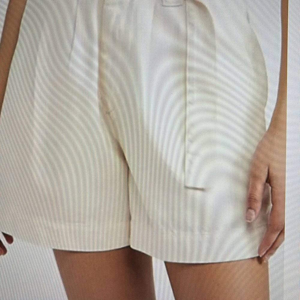 NWT Women’s Boyish by Her Leon Shorts. Size 27 - Picture 3 of 3
